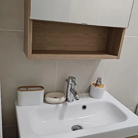 Homestay Cerda 112